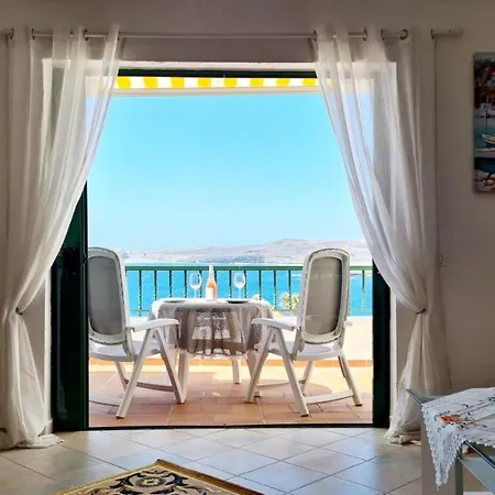 Ventana Al Faro Apartment